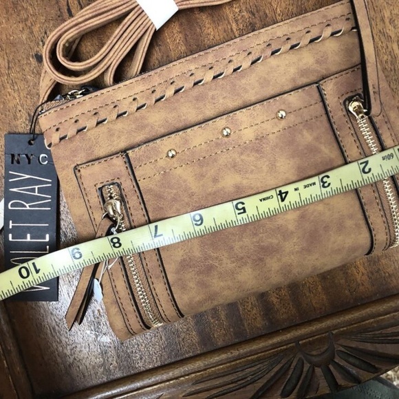 Violet Ray NYC ,Cocnag suede purse,cross shoulder strap,Zipper,Pockets.! - Picture 8 of 9